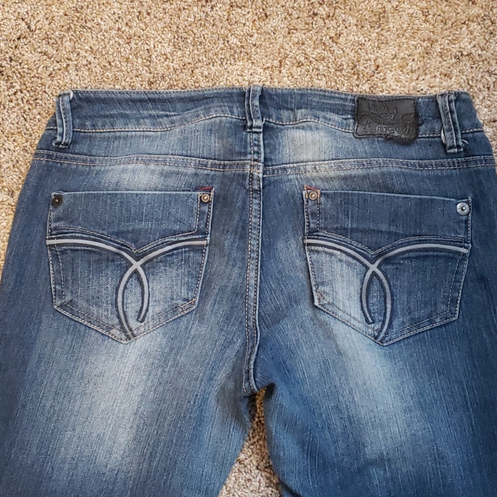 Woman Jean - Picture 3 of 5